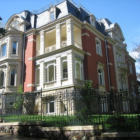 Villa Vier Jahreszeiten Crimmitschau Εξωτερικό φωτογραφία